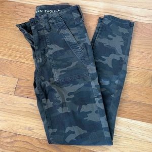 H-Rise Jegging Pants